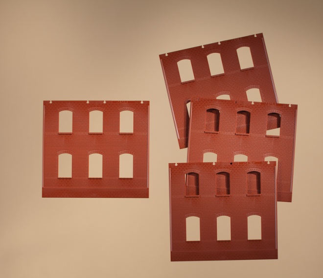 Walls 2324F red<br /><a href='images/pictures/Auhagen/80514_fond.jpg' target='_blank'>Full size image</a>